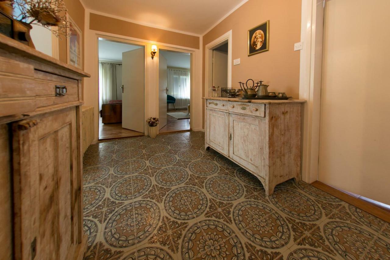 Holiday Home Modric Otocac Luaran gambar