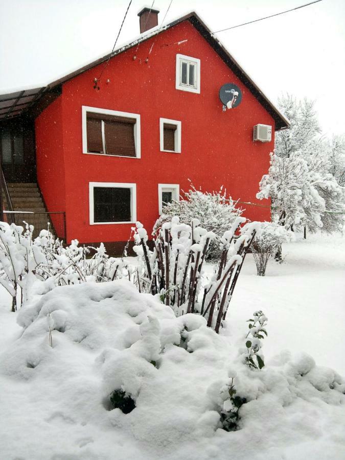 Holiday Home Modric Otocac Luaran gambar